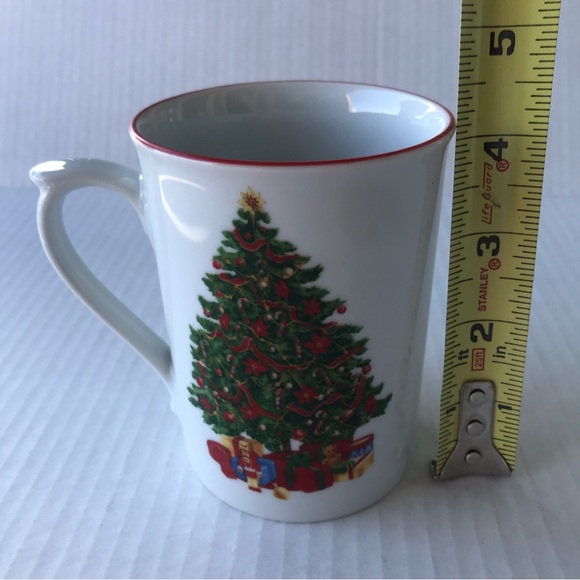 Set Of 2 Christmas Tree Mugs By Holiday Time 11 Oz. NWOT - Picture 6 of 8